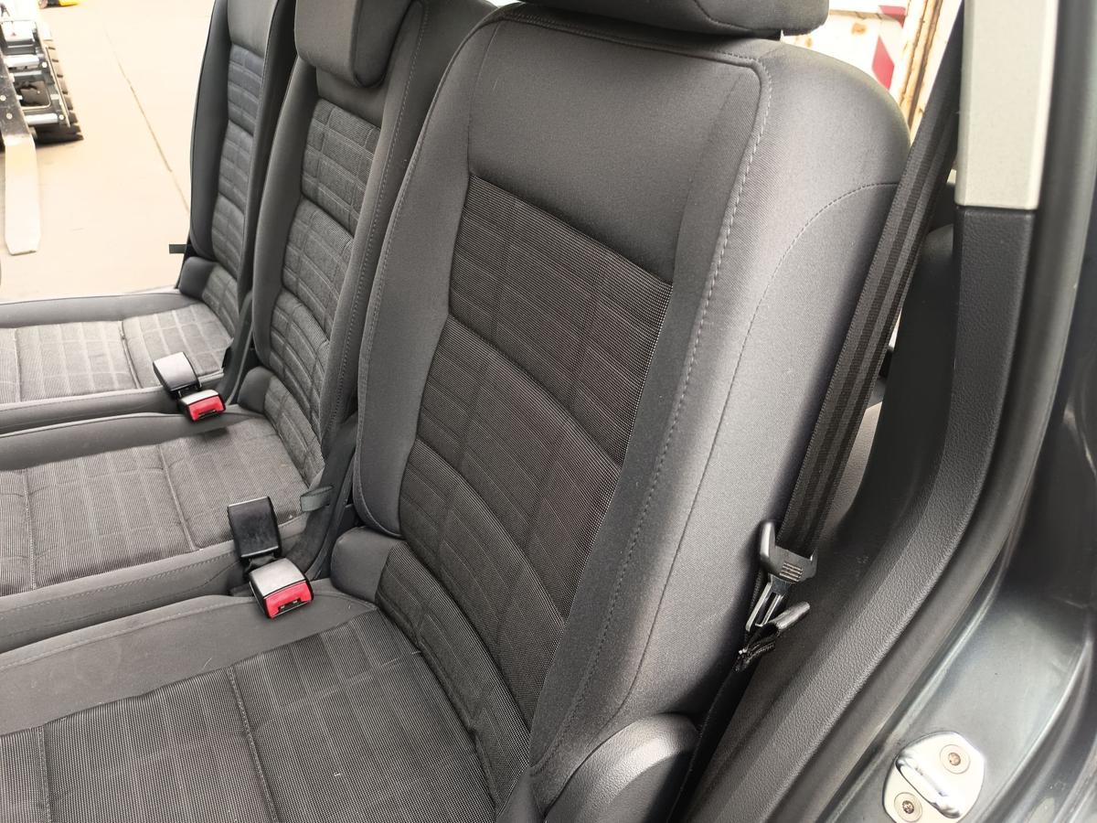 VW Touran 1T original Sitz hinten links Fond Reihe 2 Stoff Anthrazit Bj 2006