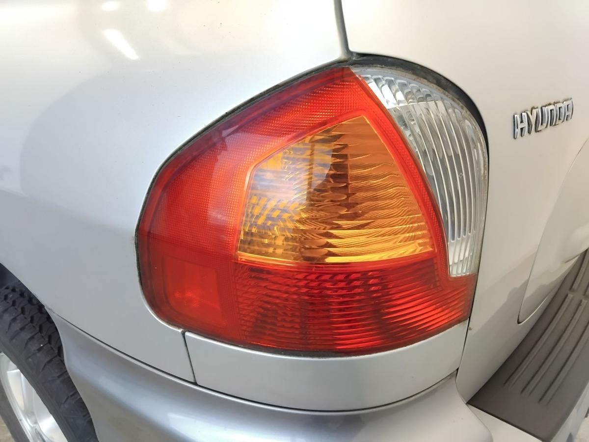 Hyundai Santa Fe SM original Rückleuchte Schlussleuchte links BJ2003