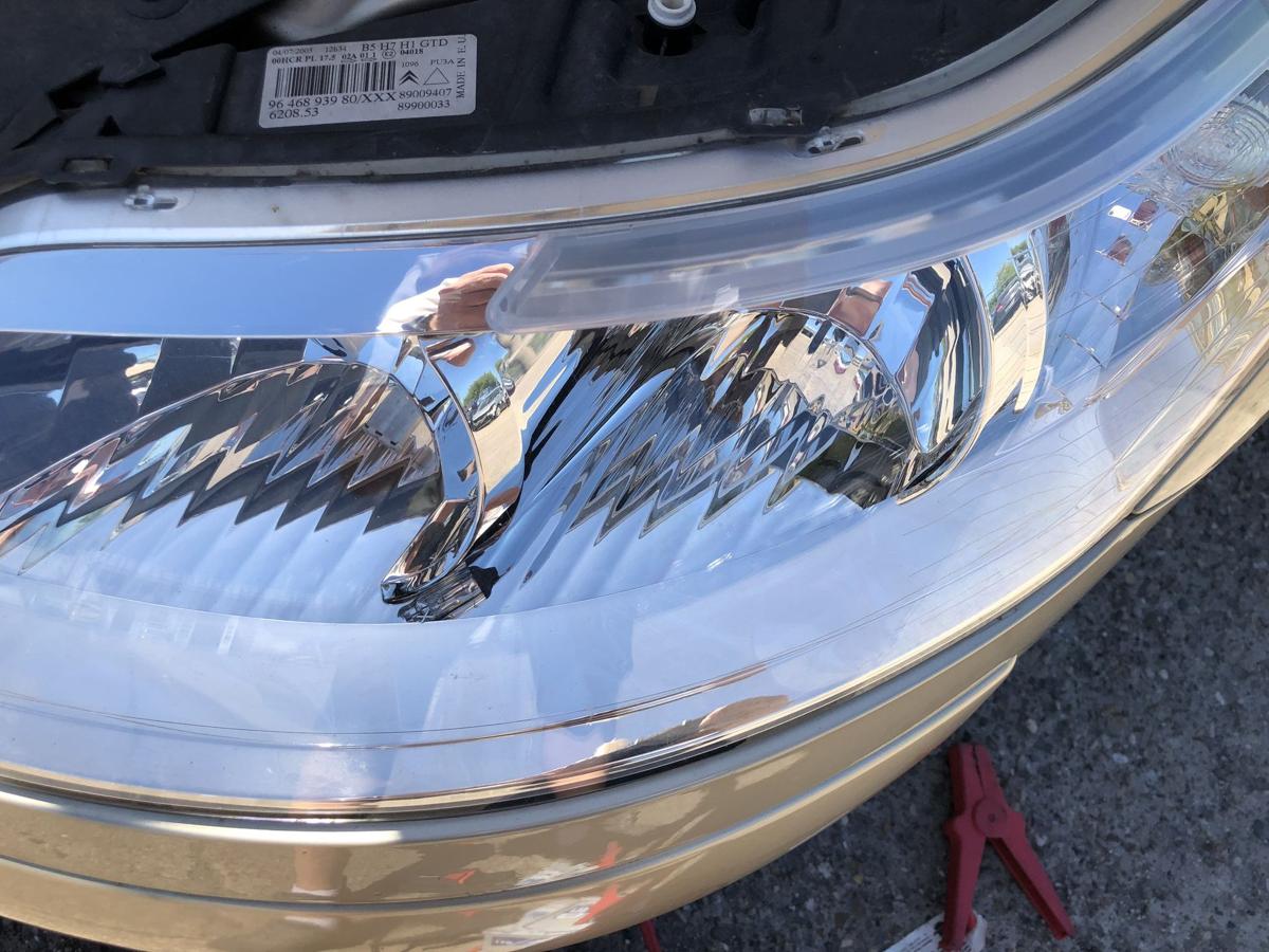 Citroen C4 Typ L Scheinwerfer links Hauptscheinwerfer Halogen Valeo OEM