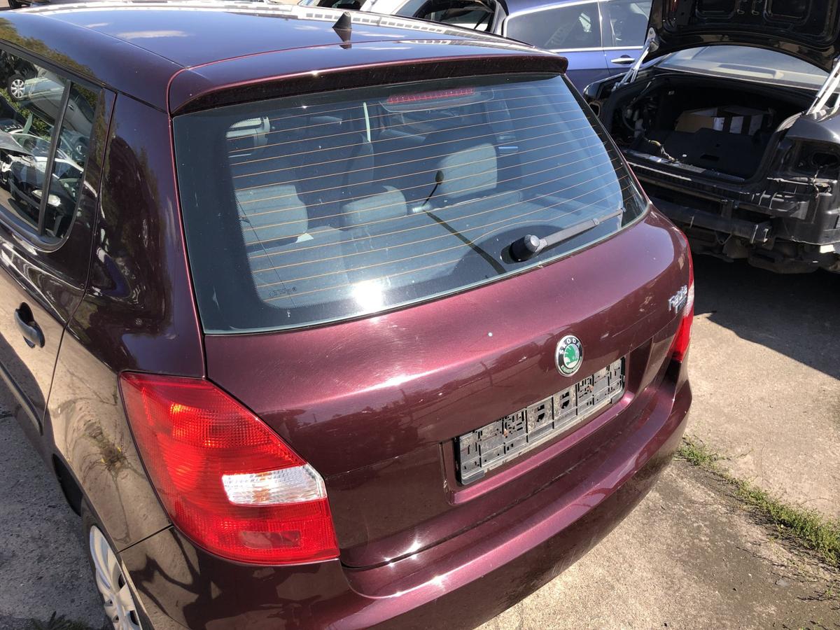 Skoda Fabia 5J Heckklappe Kofferklappe 5trg Anrostungen 9893 LF3X Rosso Brunello