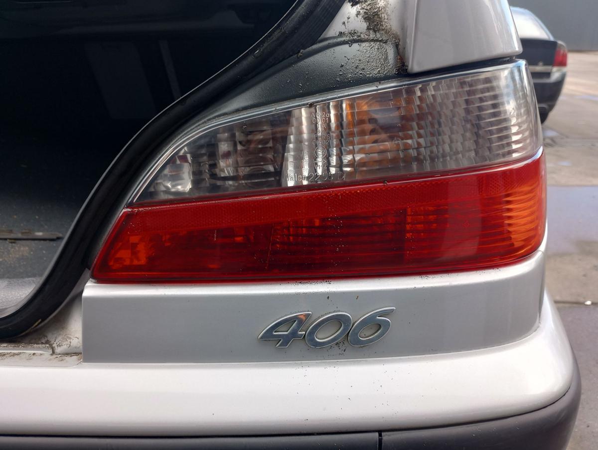 Peugeot 406 Limo original Rückleuchte rechts Heck Schluss Licht Bj 1997