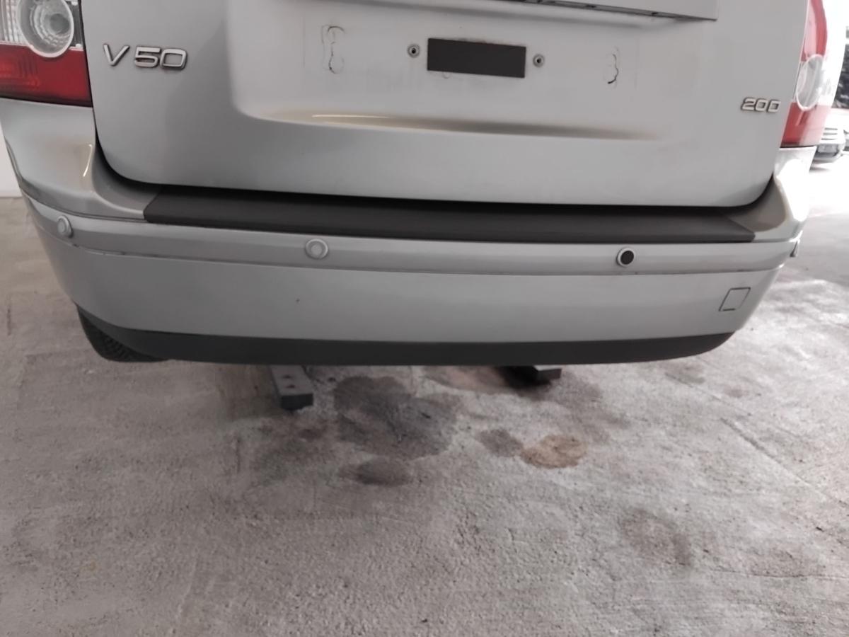 Volvo V50 II Kombi orig Sto&szlig;stange Stossf&auml;nger hinten 477 Electric Silber BJ2007