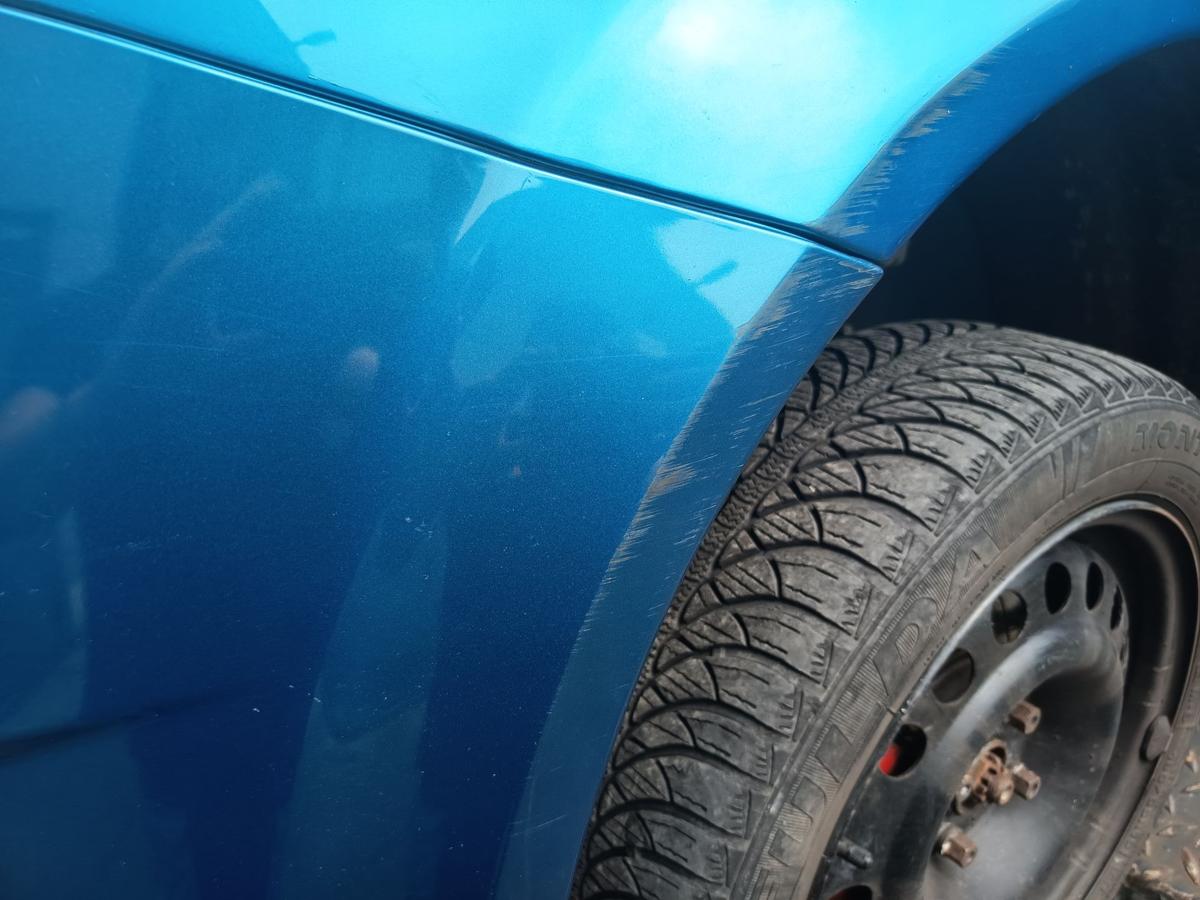 Opel Tigra Twintop original Sto&szlig;stange F&auml;nger vorn Front Z21H Antiguablau Bj 07