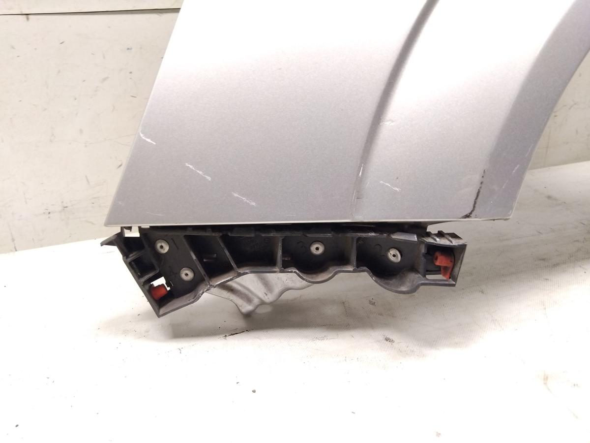 Opel Zafira B original Kotfl&uuml;gel vorn links argonsilbermetallic Bj.2009