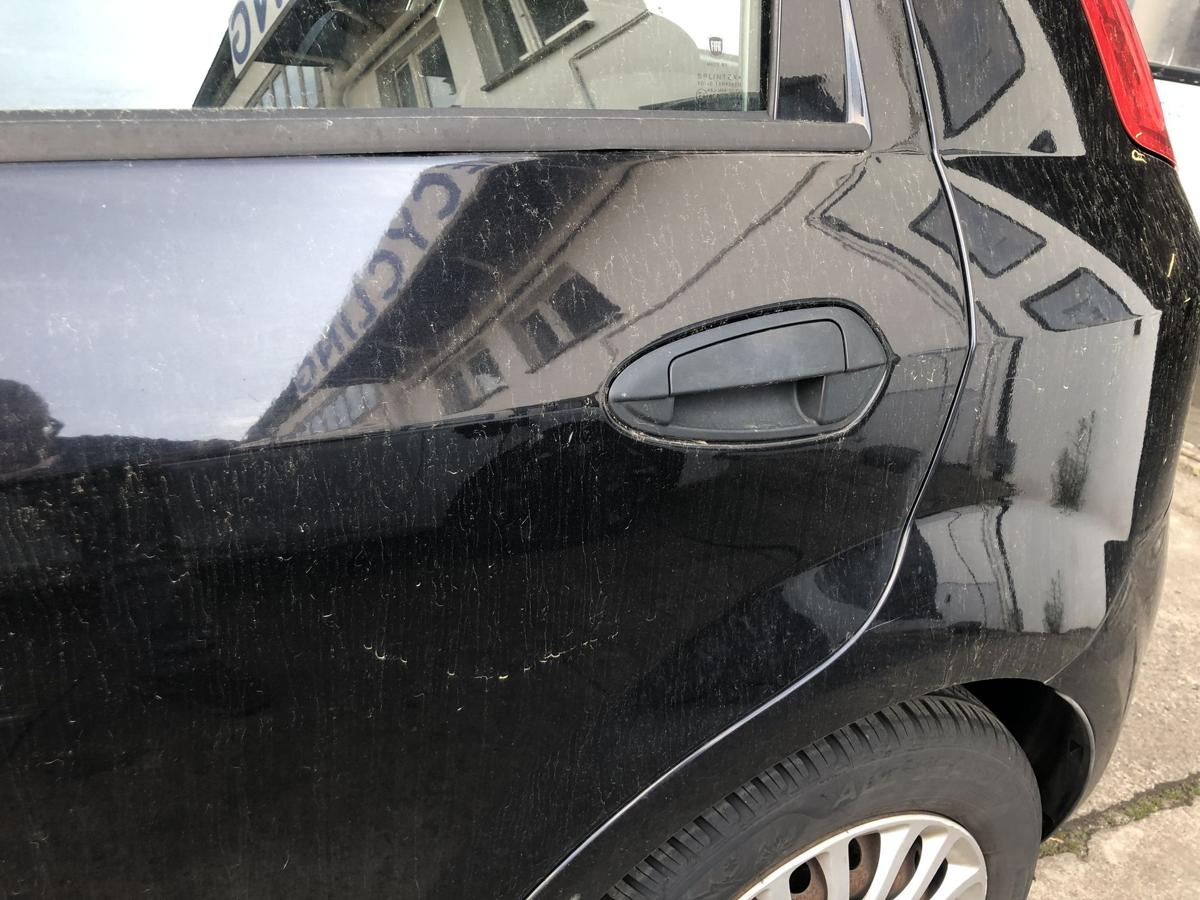 Fiat Punto EVO 199 T&uuml;r hinten links Fondt&uuml;r im Rohbau 876 Nero Mille Miglia