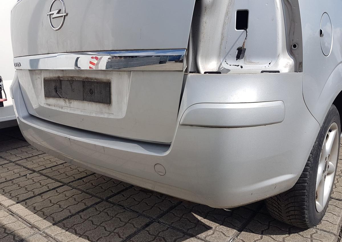 Opel Zafira B Sto&szlig;stange Sto&szlig;f&auml;nger hinten in 2AU Starsilber III Bj2006