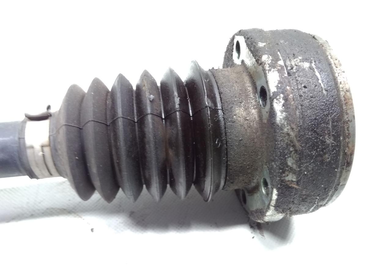 Skoda Roomster 5J orig.Antriebswelle Gelenkwelle vorn links 1.4 63kw BJ2006 Skoda Roomster 5J orig.Antriebswelle Gelenkwelle vorn links 1.4 63kw BJ2006