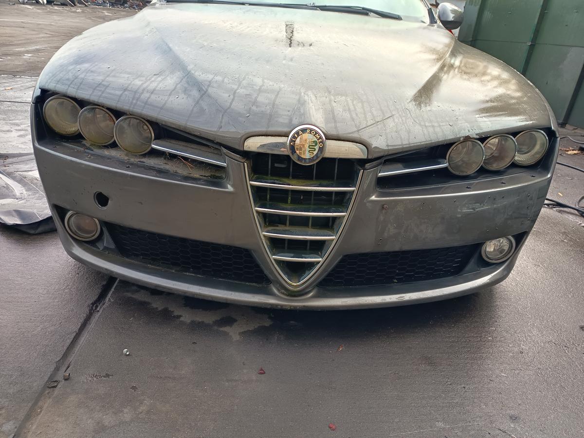 Alfa Romeo 159 original Sto&szlig;stange vorne 651 Grigio Stromboli Bj 06