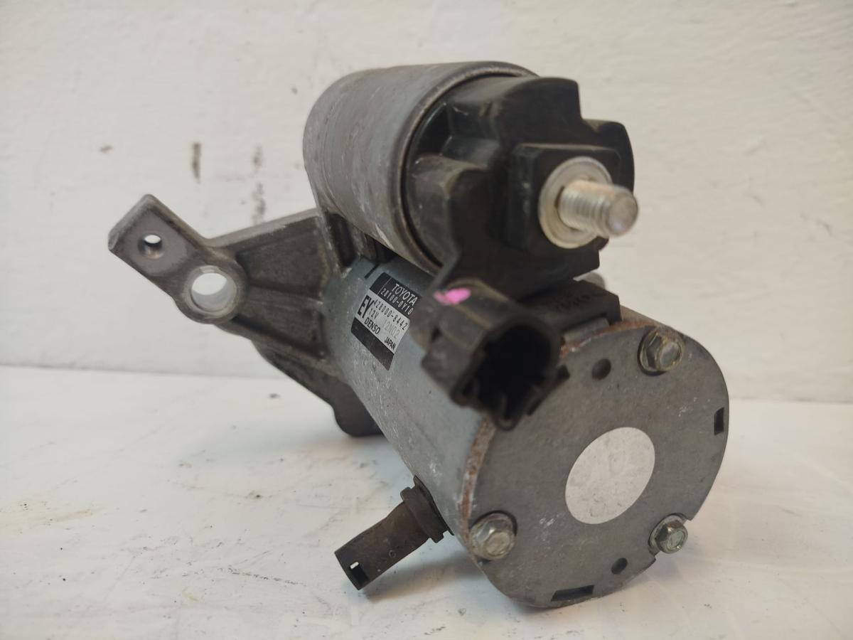 Toyota Yaris XP13 Anlasser Starter 6 Gang Schaltgetriebe DENSO 428000-8442