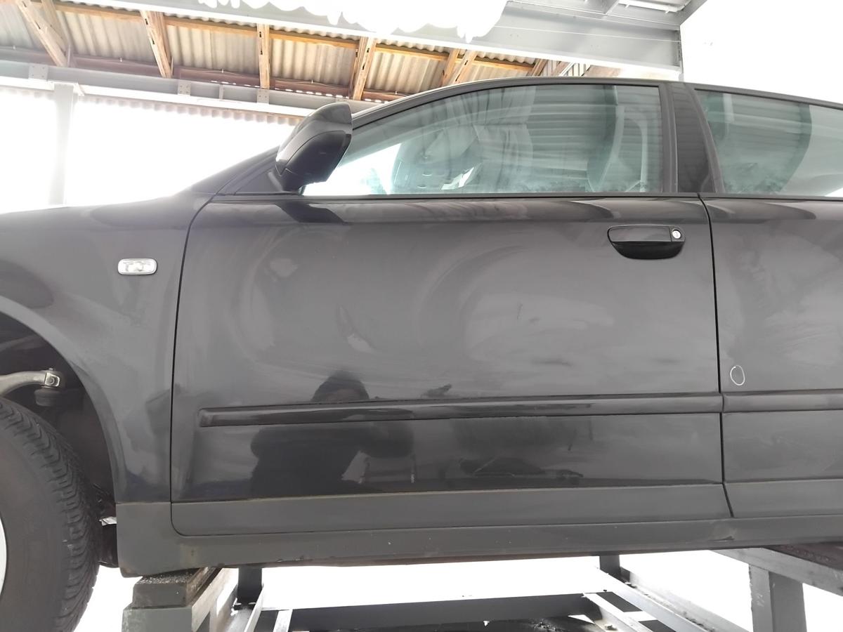 Audi A4 B6 8E Tür vorn links Fahrertür LZ9W ebonyschwarzmetallic BJ2002