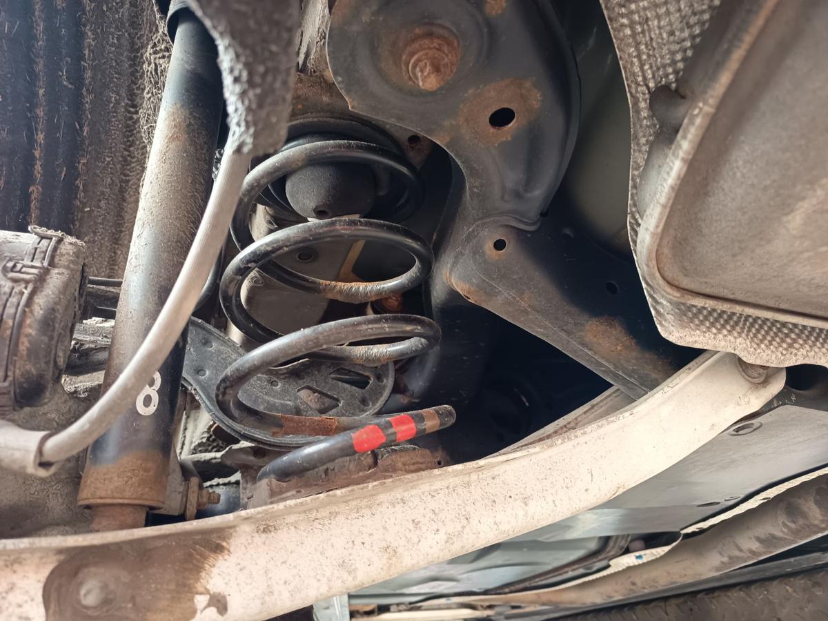 Mercedes W246 original Hinterachse Tr&auml;ger scheibengebremst 98Tkm B180 Bj 2014
