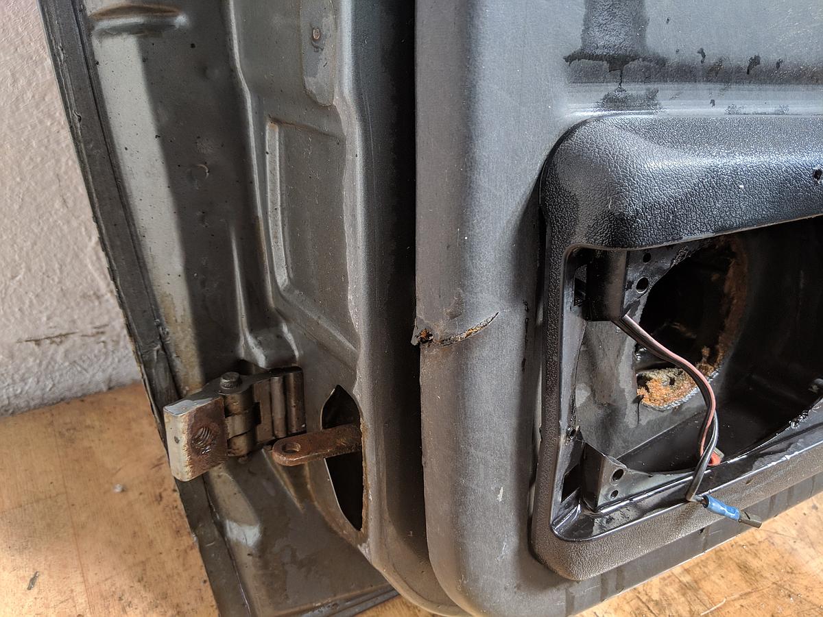 VW Scirocco II 533 Bj.81-92 T&uuml;r vorn rechts Beifahrert&uuml;r Rohbau Autot&uuml;r