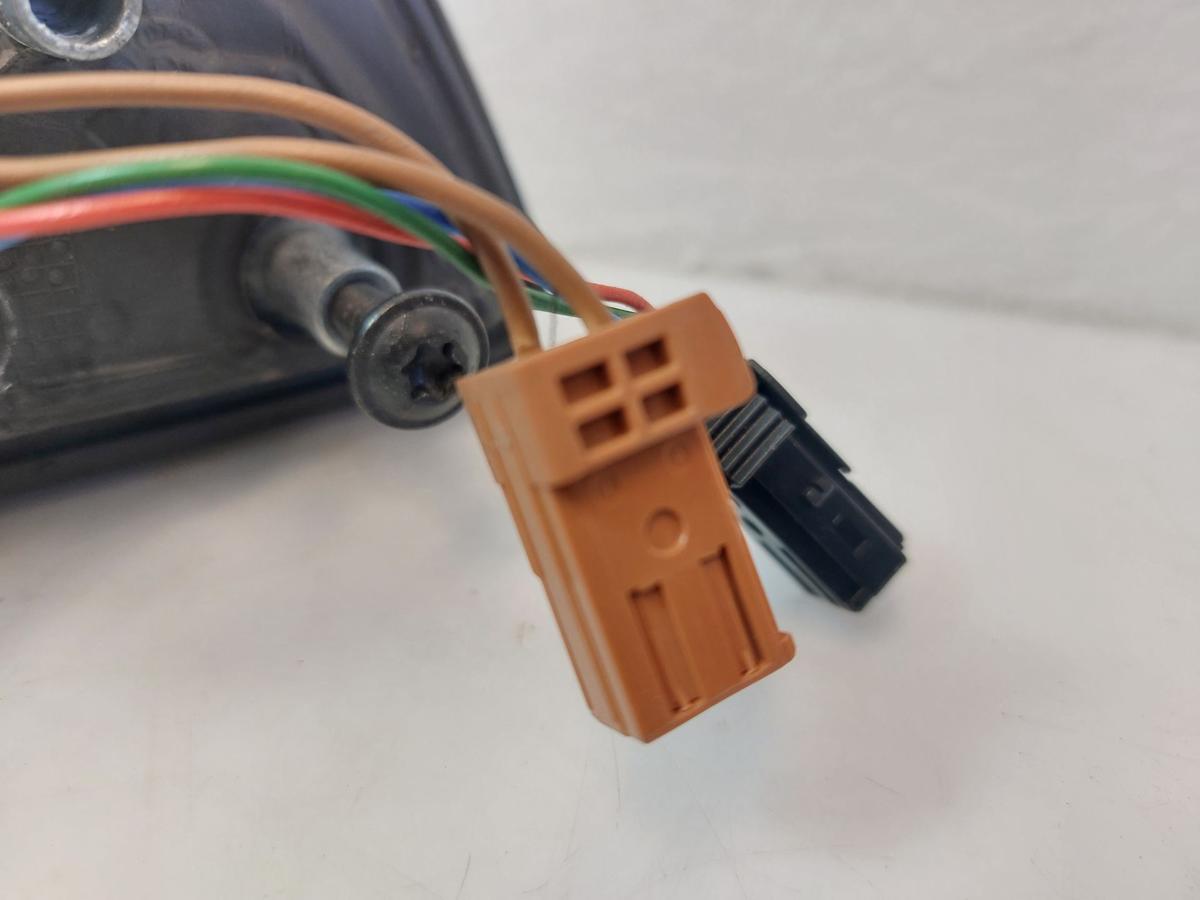 Peugeot Partner II 08 bis 12 Außenspiegel links Seitenspiegel elektrisch unlack