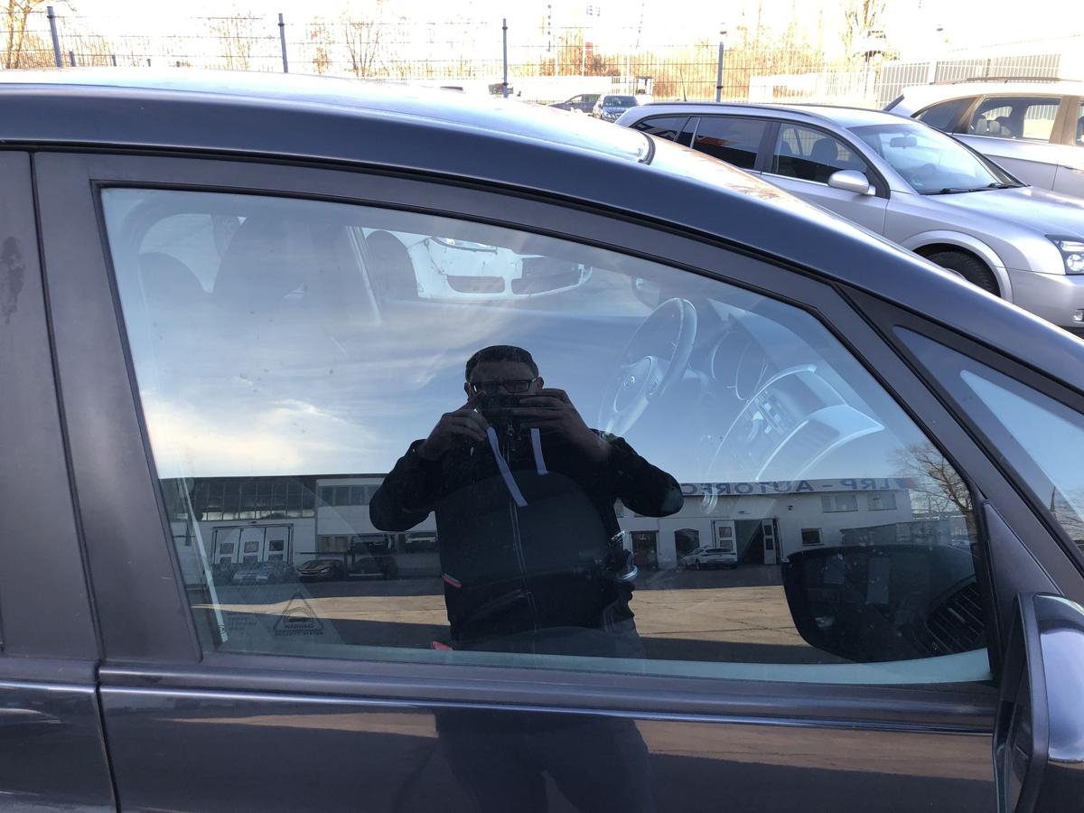 Kia Venga YN T&uuml;rscheibe vorn rechts Beifahrert&uuml;r Seitenscheibe Colorglas