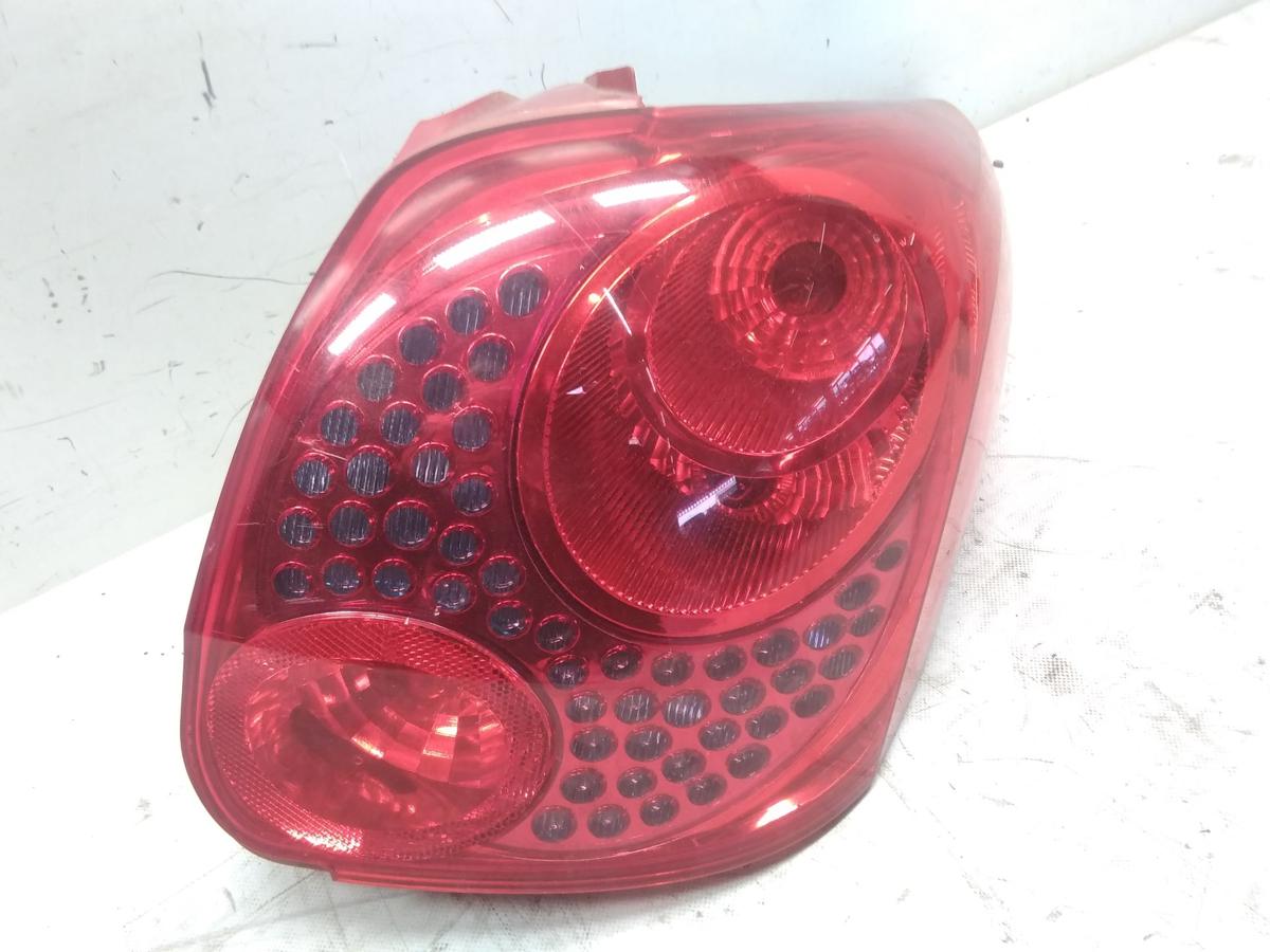 Peugeot 207 SW original R&uuml;ckleuchte Heckleuchte Schlussleuchte rechts rot BJ2009