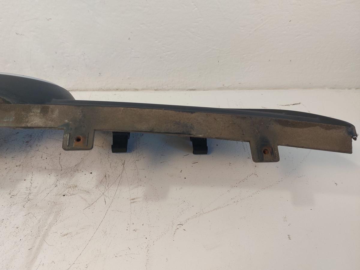 VW Polo 9N3 Kühlergrill Frontgrill Grill mit Logo OEM