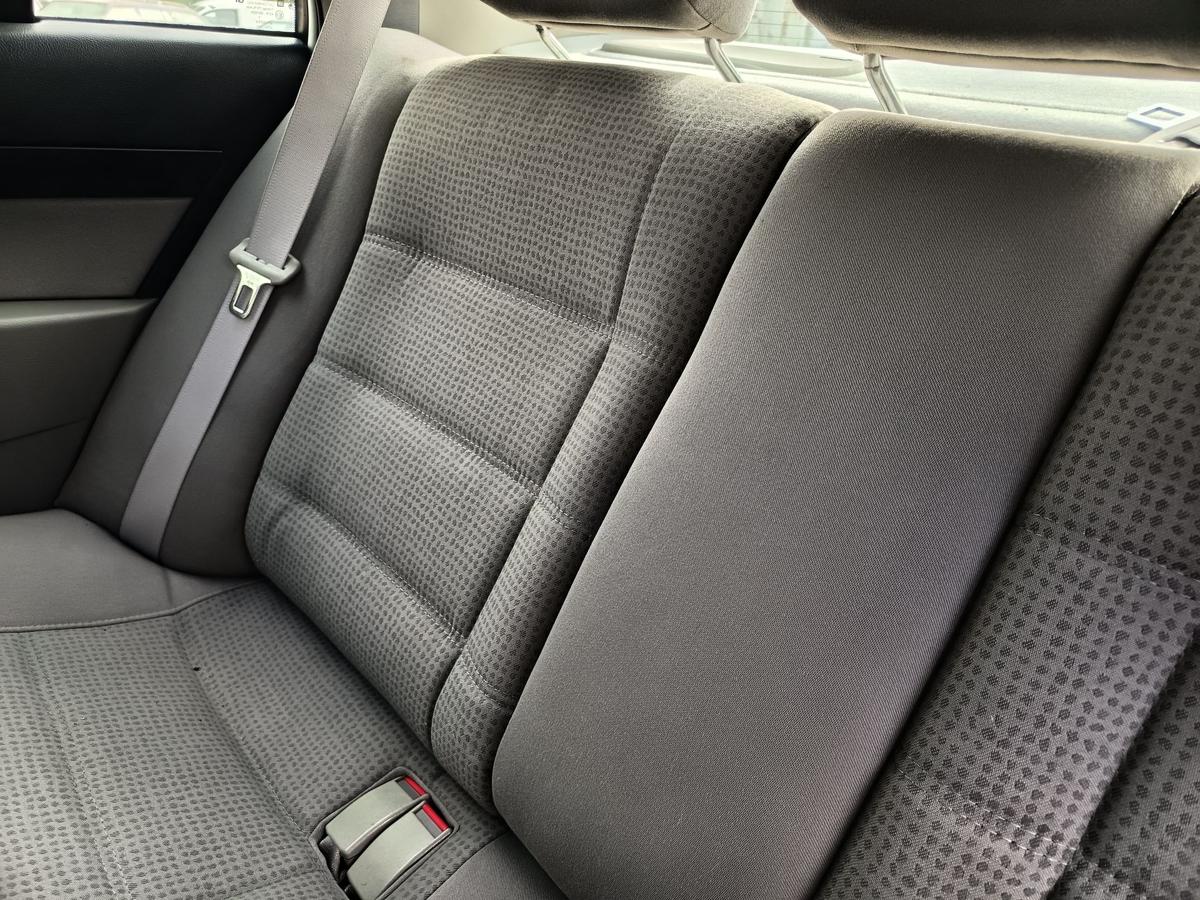 Opel Omega B Limousine original R&uuml;cksitzbank geteilt Armlehne Stoff grau Bj 2001
