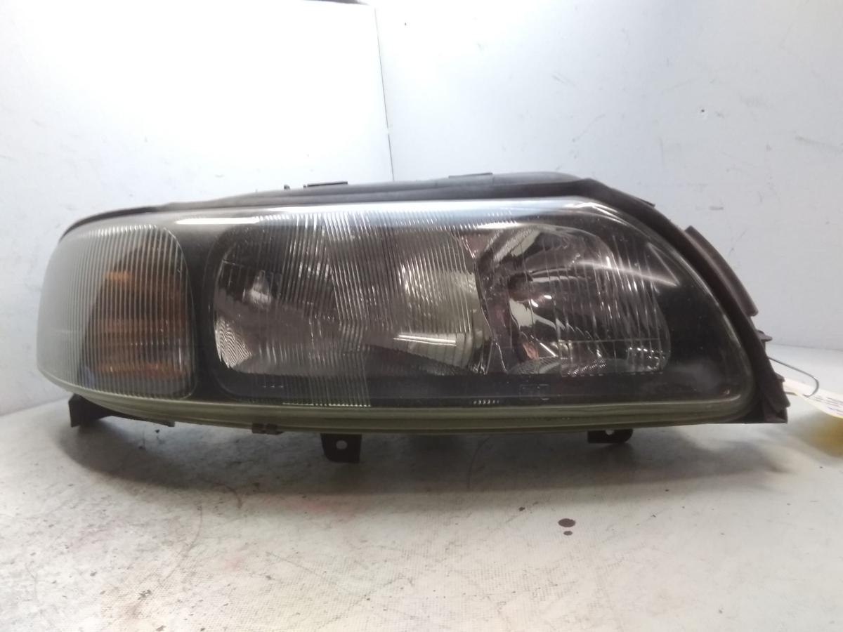 Volvo V70 2 original Scheinwerfer rechts Halogen Valeo Bj.2004