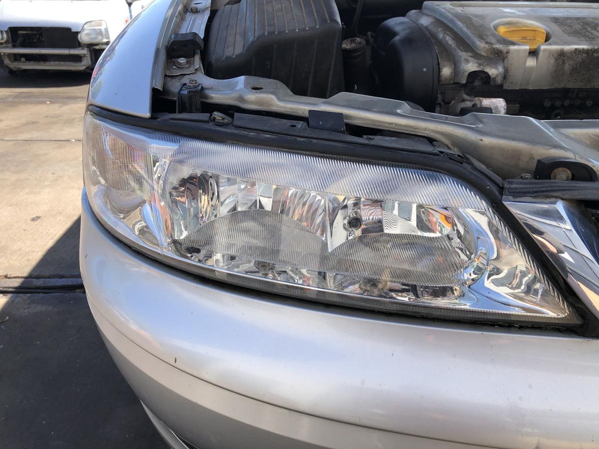 Opel Vectra B Nachbau Scheinwerfer rechts Halogen/Haupt/Licht/Front Bj 2001