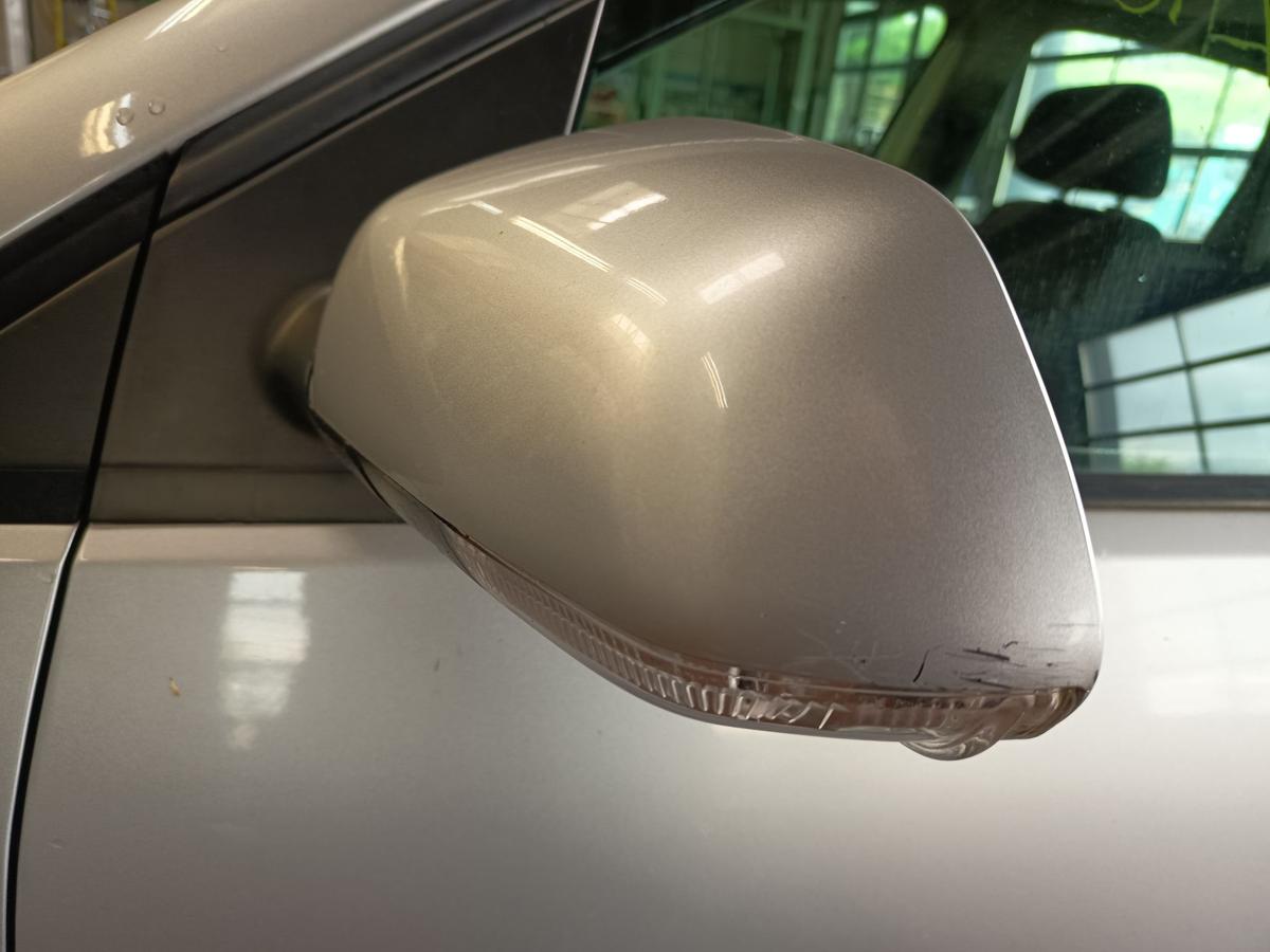 VW Polo 9N3 original Au&szlig;enspiegel links elektrisch LA7W Silber Baujahr 2009