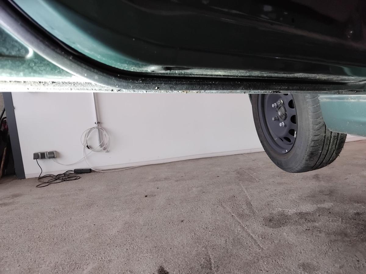 BMW 3er E46 T&uuml;r vorn links Fahrert&uuml;r meergr&uuml;nmetallic 393 BJ1999