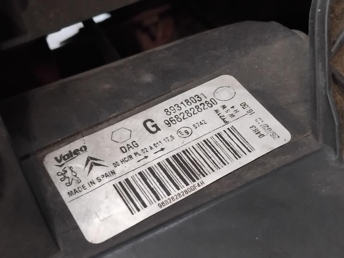 Citroen Berlingo 2 original Scheinwerfer links Halogen mit LWR 9682828280 BJ2010