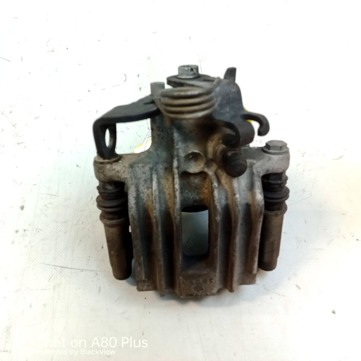 Audi A4 Cabrio Quattro 8H original Bremssattel hinten rechts 255x12mm Bj.2003