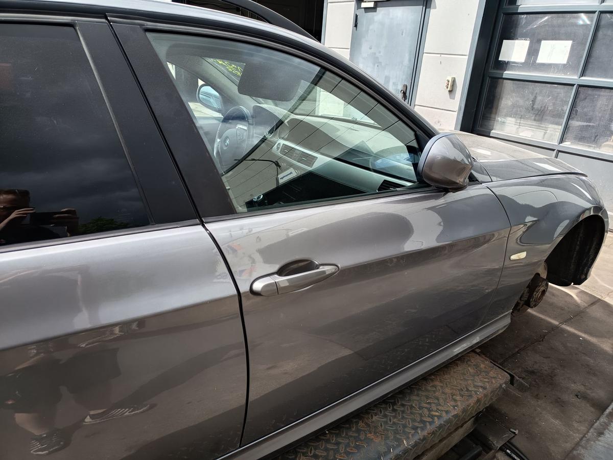 BMW 3er E91 original T&uuml;r Roht&uuml;r vorne rechts A52 Spacegrau Baujahr 2009