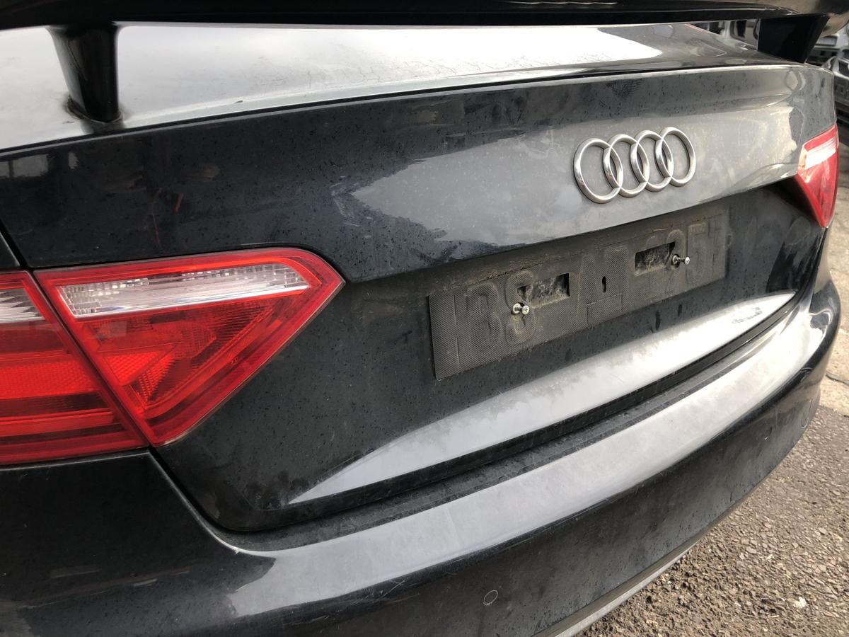 Heckklappe Kofferraumklappe Heckspoiler LZ9Y Phantomschwarz Audi A5 8T Coupe