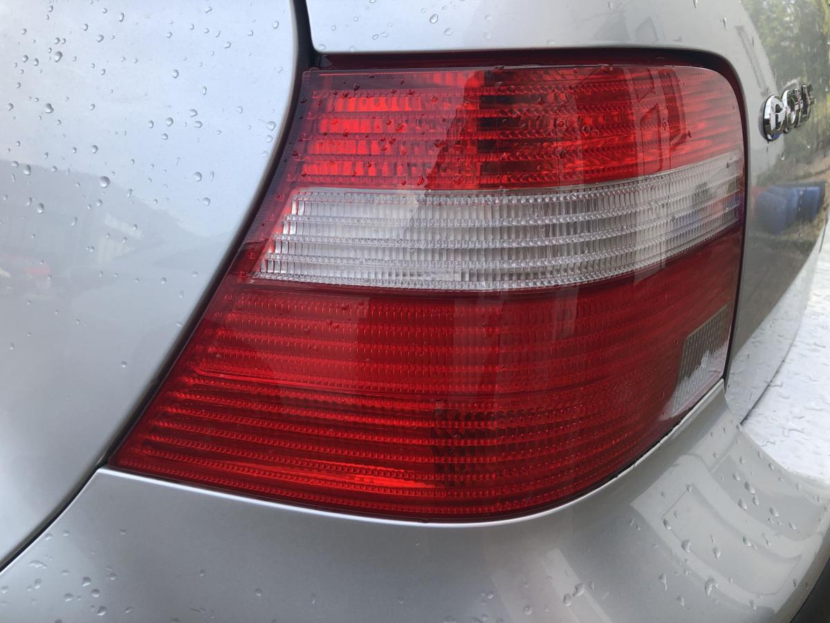 VW Golf 4 IV 1J R&uuml;ckleuchte links R&uuml;cklicht Heckleuchte 3/5-t&uuml;rer Pacific