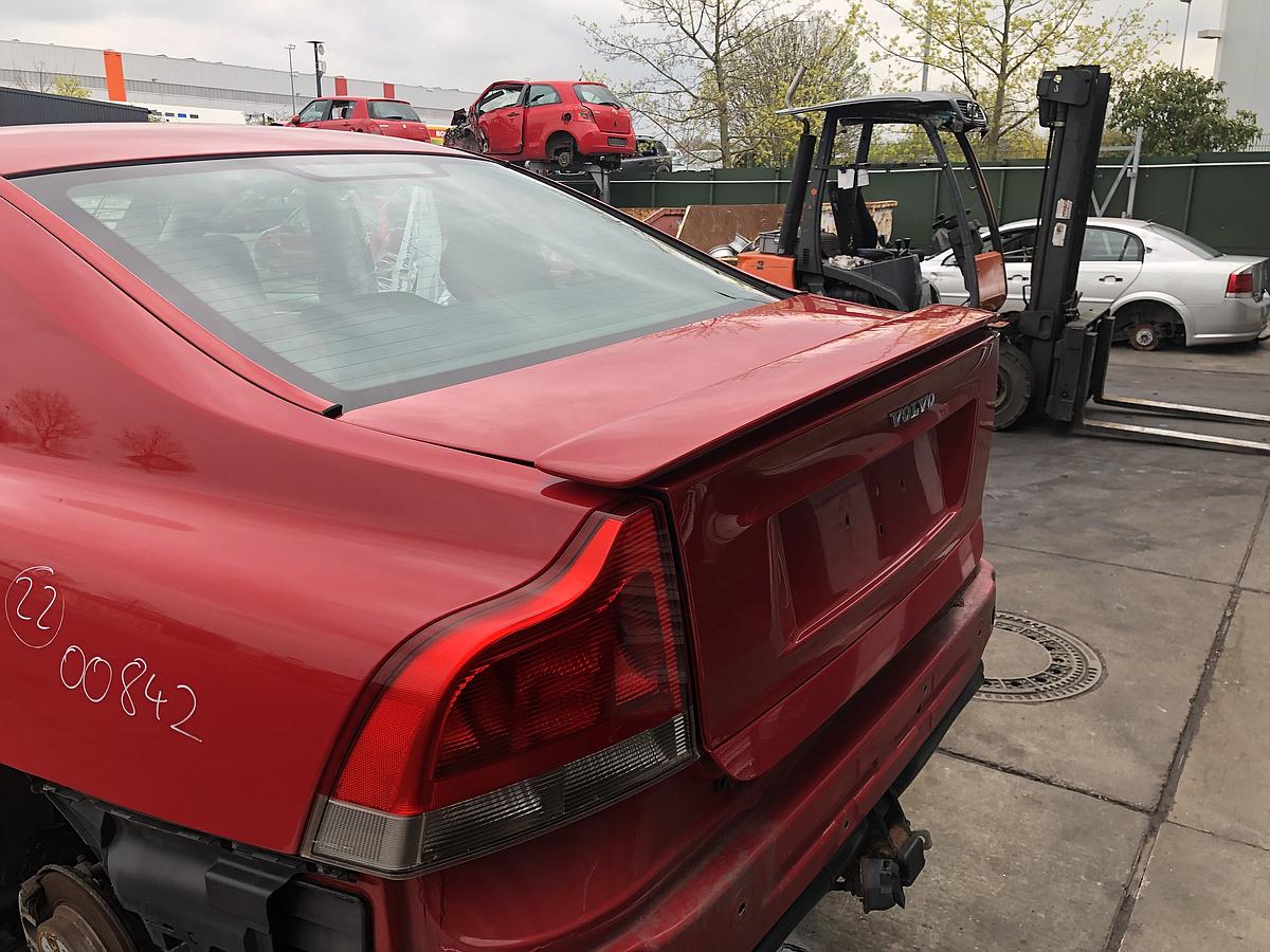 Volvo S 60 orig Heckklappe mit Spoiler 601 Indianarot Bj 02