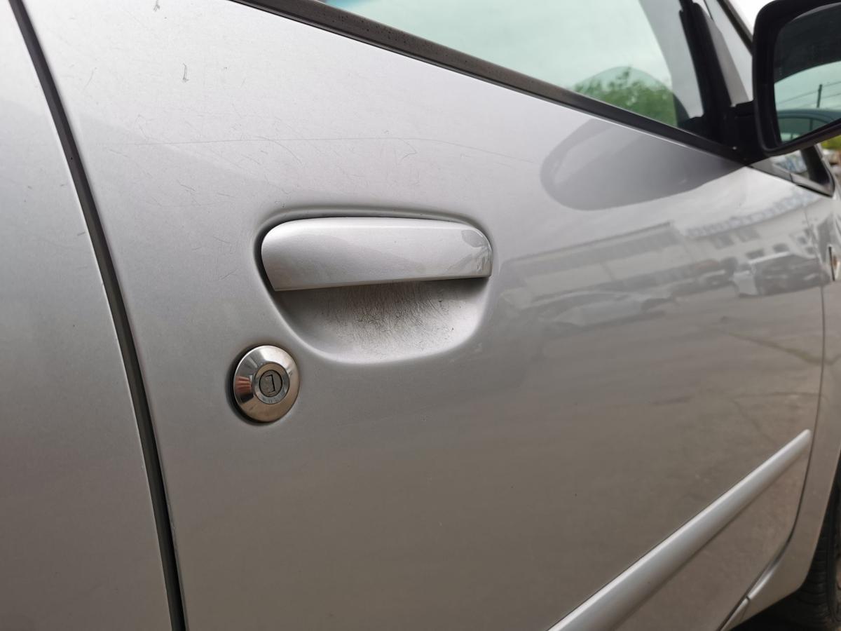 Mitsubishi Colt Z30 Beifahrertür Tür Autotür Rohbautür vorn rechts A50 Pure Silv