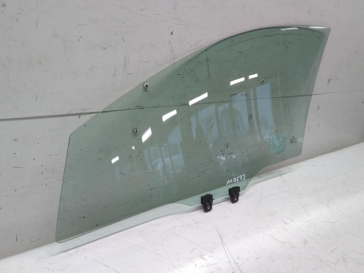 Mazda 2 DJ Türscheibe vorn rechts grüncolor Bj.2015