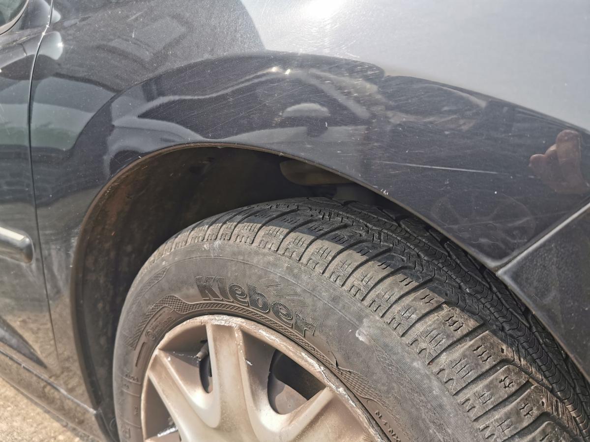 Peugeot 207SW Kotflügel Fender Seitenwand vorn rechts EXL Obsidianschwarz