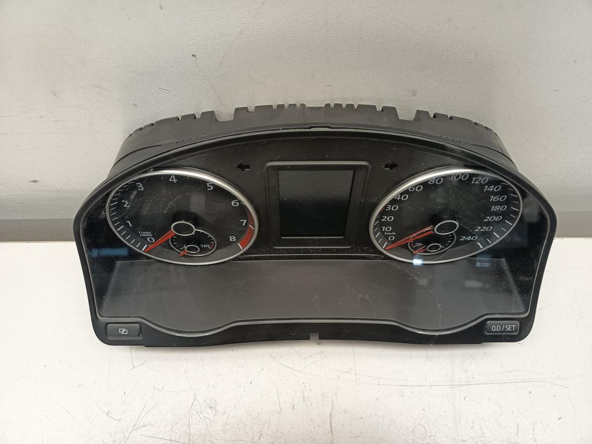VW Golf Plus original Kombiinstrument Tacho 1.4l 90kW Benzin 5M0920870A Bj 2009