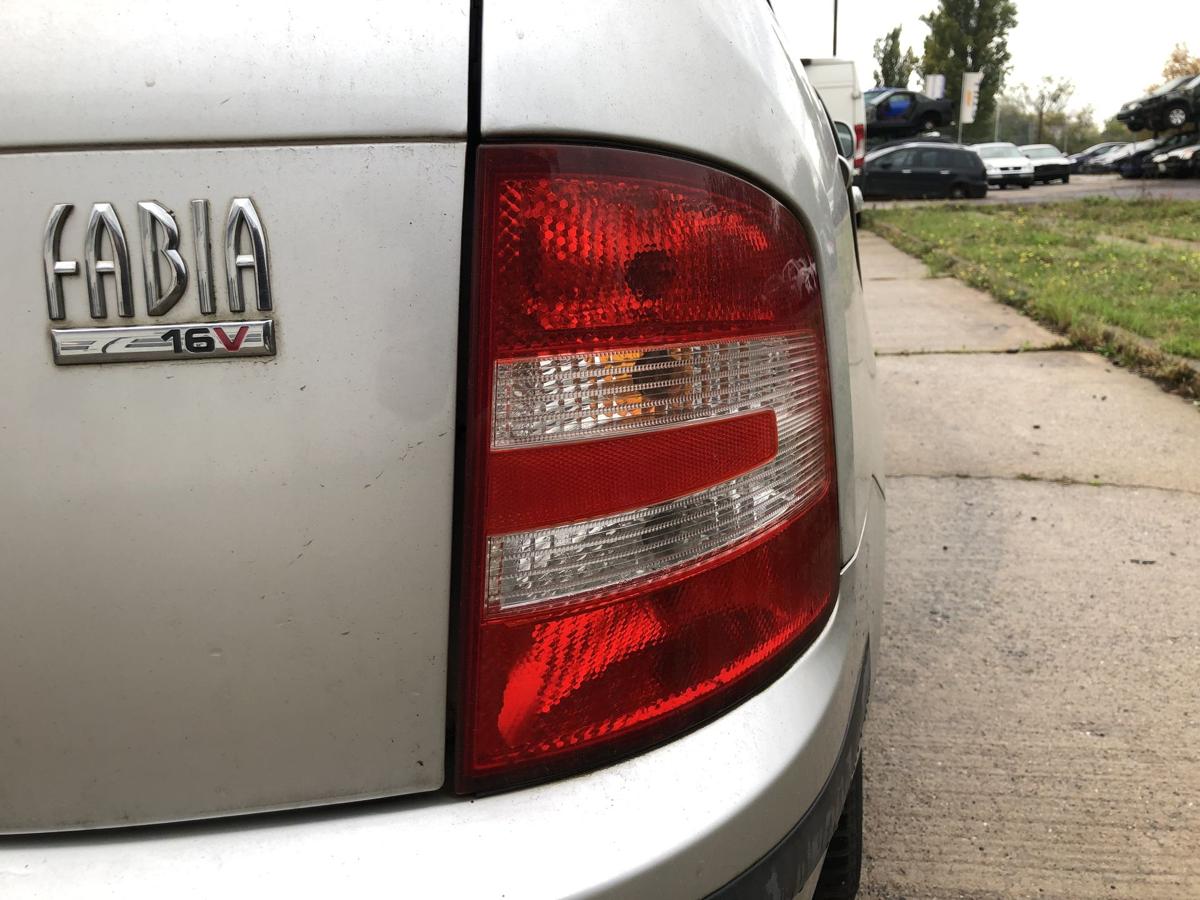 Skoda Fabia 6Y Combi ab04 Rückleuchte rechts Heckleuchte Rücklicht Facelift