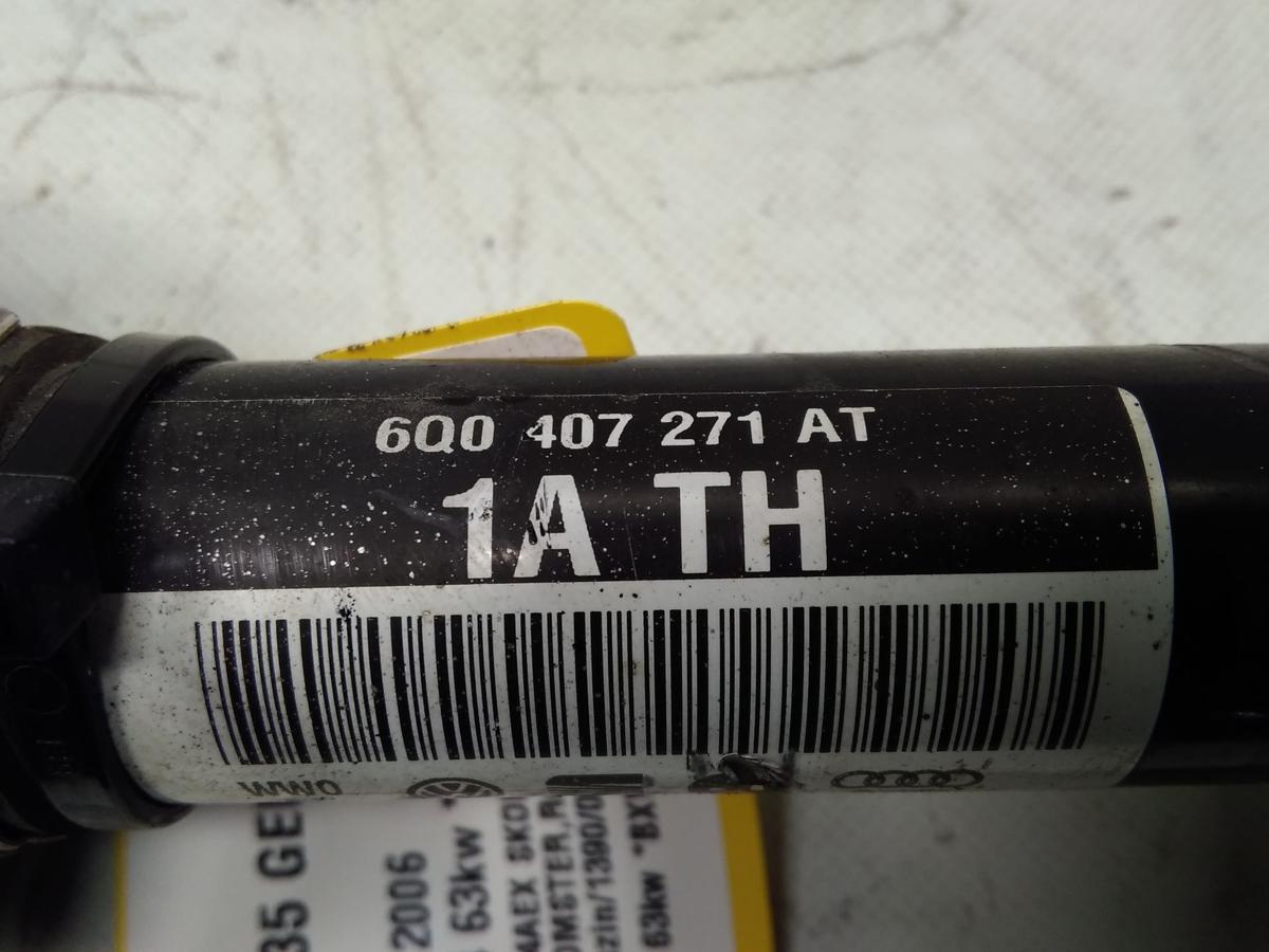 Skoda Roomster 5J orig.Antriebswelle Gelenkwelle vorn links 1.4 63kw BJ2006 Skoda Roomster 5J orig.Antriebswelle Gelenkwelle vorn links 1.4 63kw BJ2006