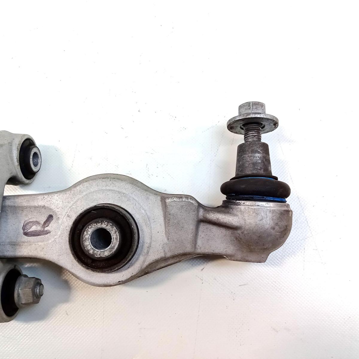 Audi A4 B5 Satz Querlenker Vorderachse rechts unten Bj.1997