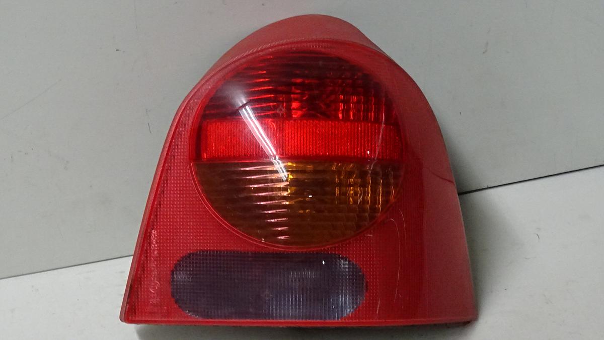 Renault Twingo C06 Bj2002 Rückleuchte Rücklicht rechts 7700426320 Modell 1998 bis 2004