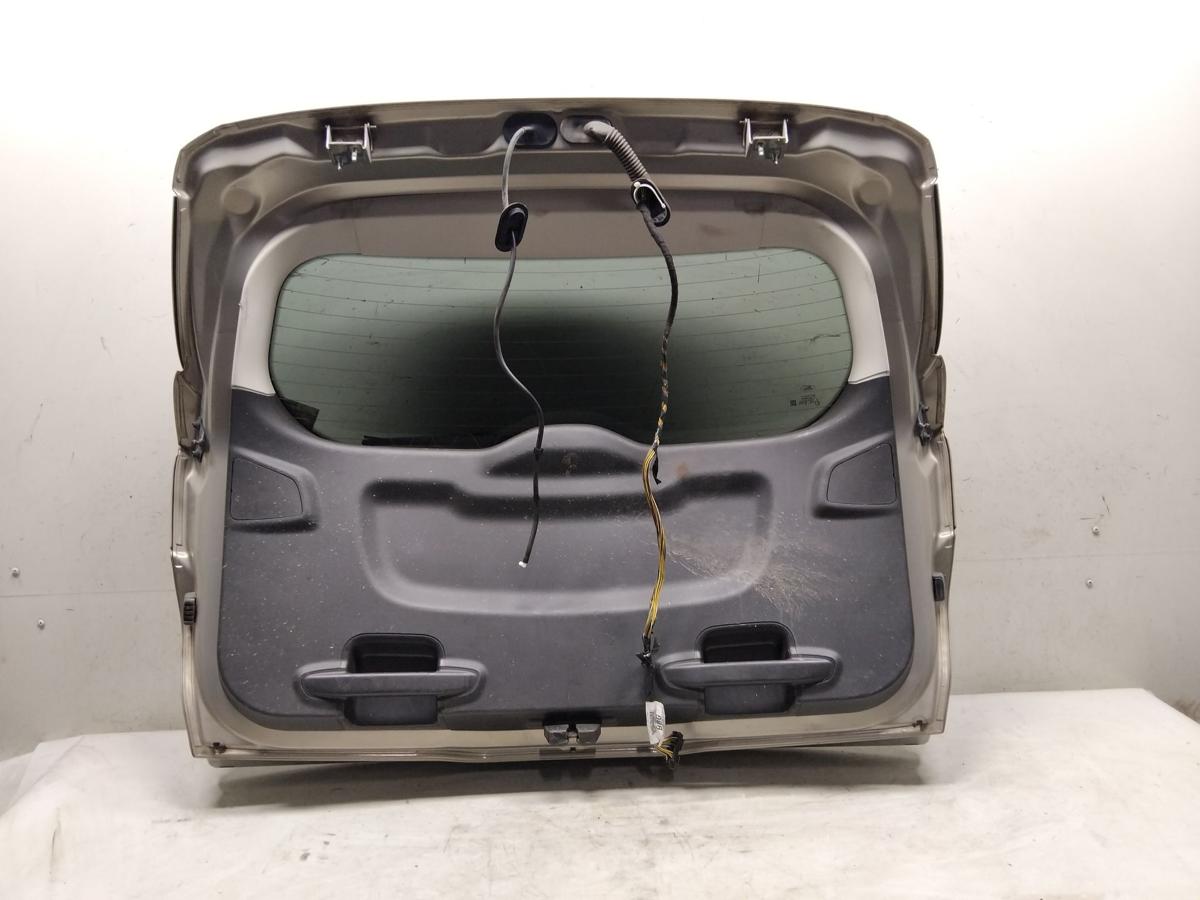 Ford Focus 3 Kombi Facelift Heckklappe titangraumetallic mit Scheibe Bj.2015