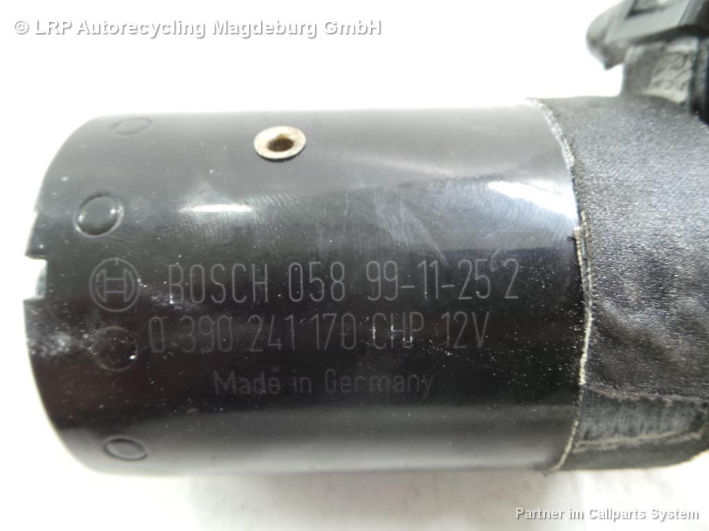 Mitsubishi Carisma DA0 Bj.00 Wischermotor vorn BOSCH 0390241170