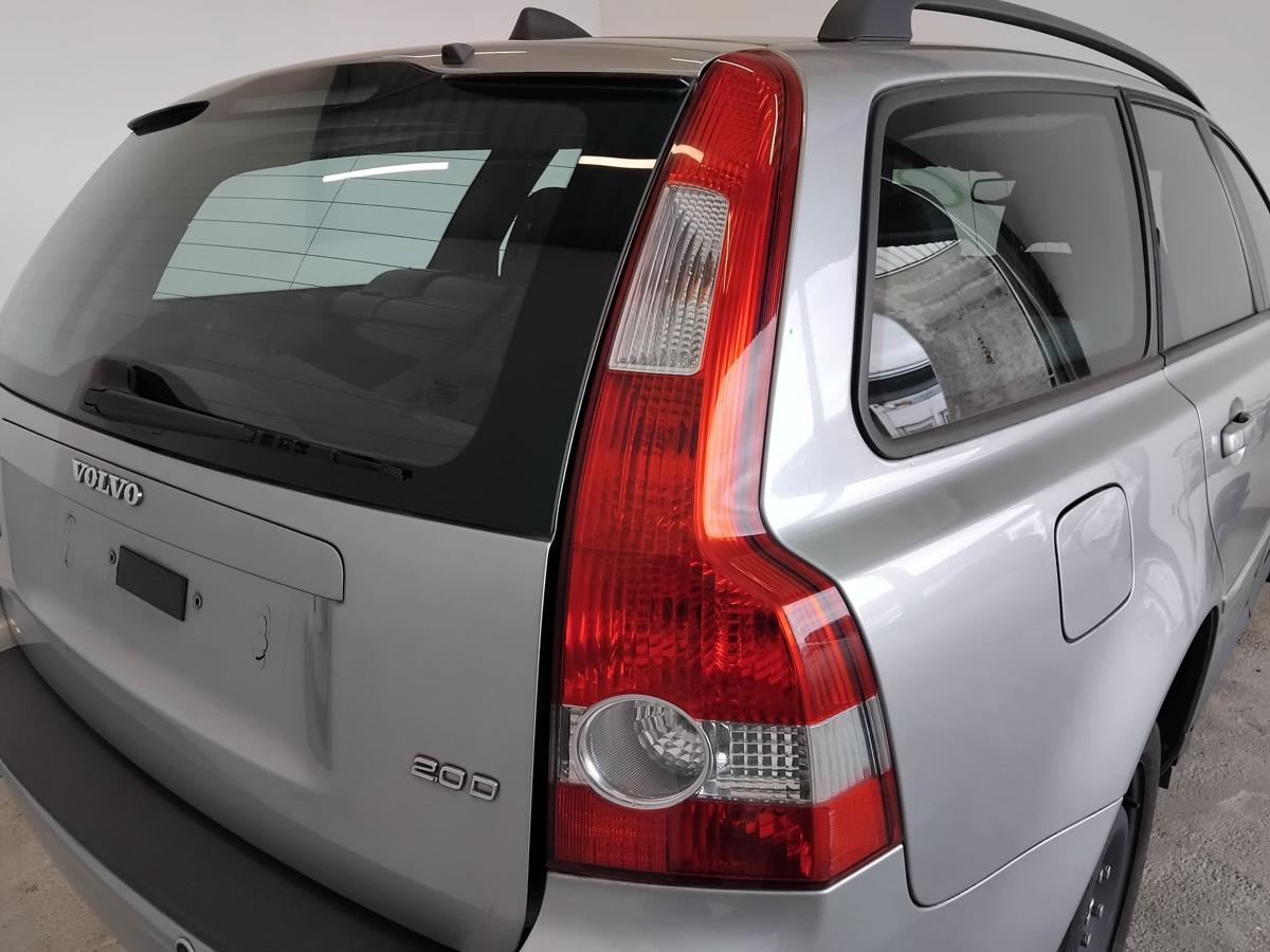 Volvo V50 II Kombi original R&uuml;ckleuchte Schlussleuchte rechts BJ2007