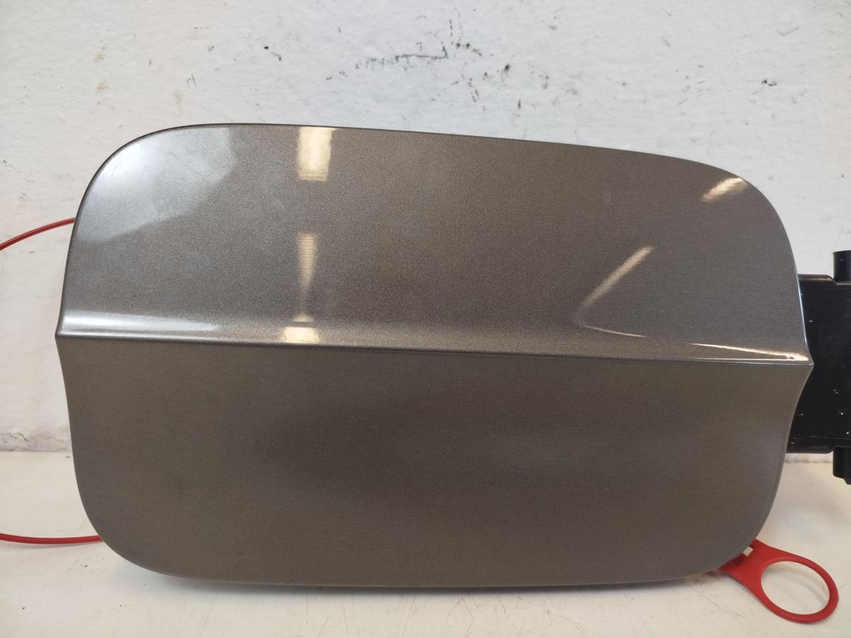 Audi A3 8V Sportback Tankklappe Tankdeckel Tankverschluss LY1P Dakotagrau