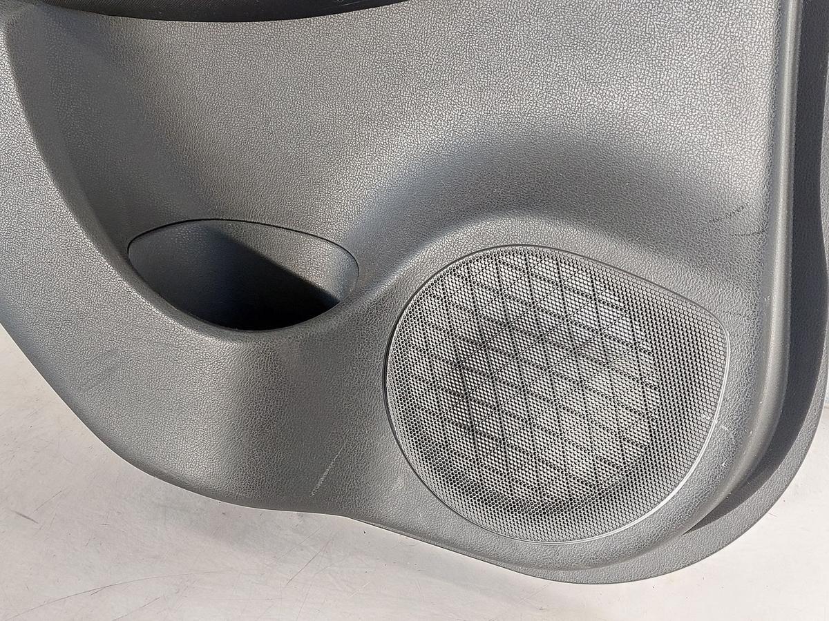 Nissan Leaf ZE1 40kWh T&uuml;rverkleidung hinten links Innenverkleidung Fondt&uuml;r