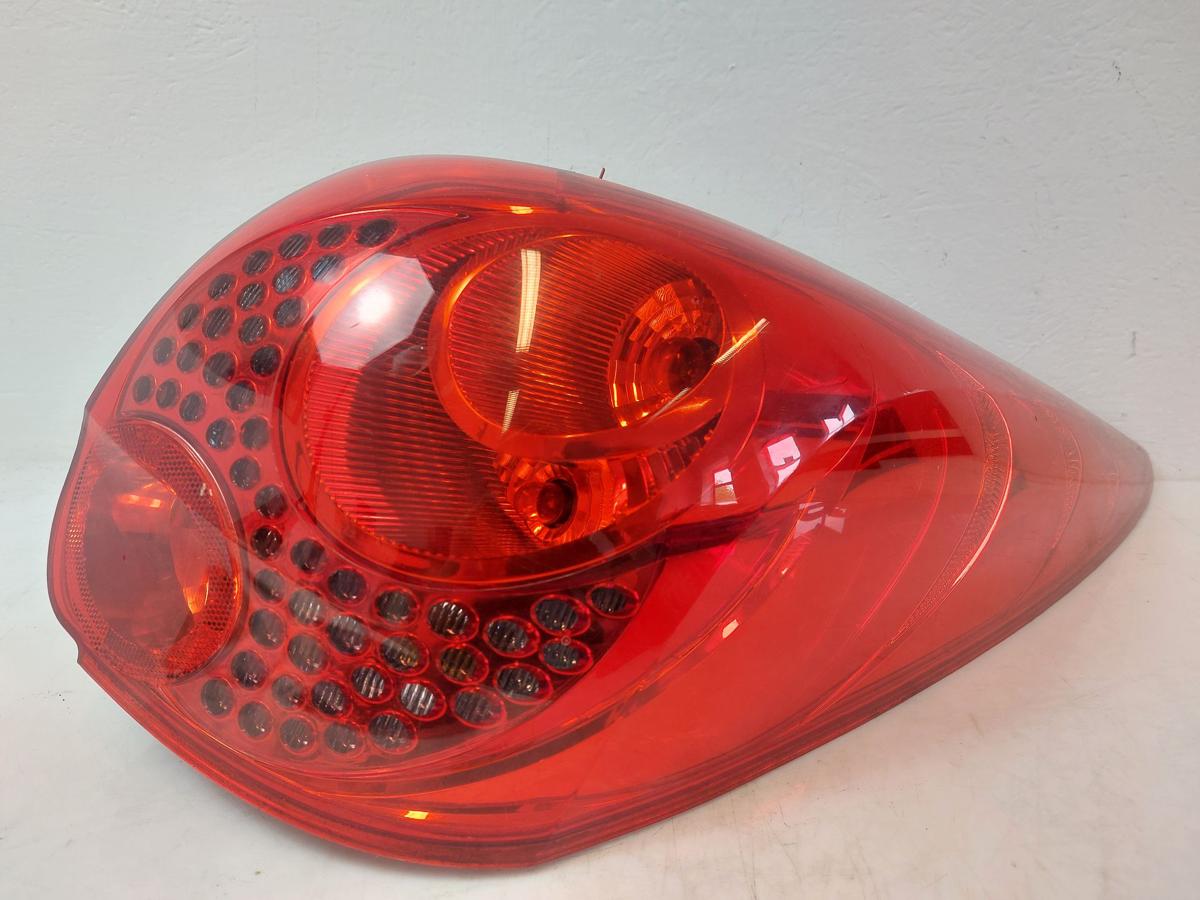 Peugeot 207SW Rückleuchte Schlussleuchte Rücklicht Lampe hinten rechts Kombi SW