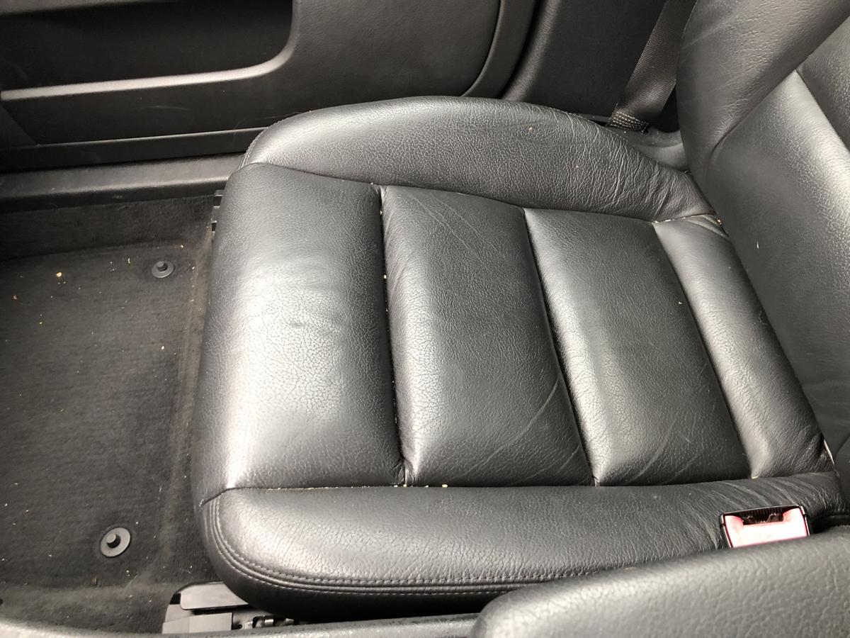 Audi A4 8E B6 Avant Lederausstattung Ledersitze schwarz Ledersitzausstattung