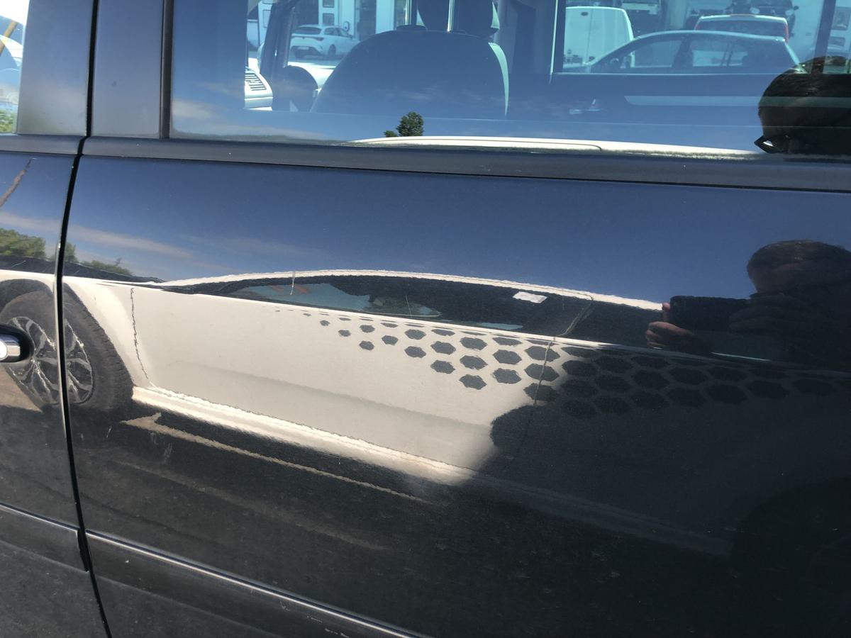 VW Touran 1T 1T1 T&uuml;r hinten links Fondt&uuml;r im Rohbau LC9Z Black Magic Perl
