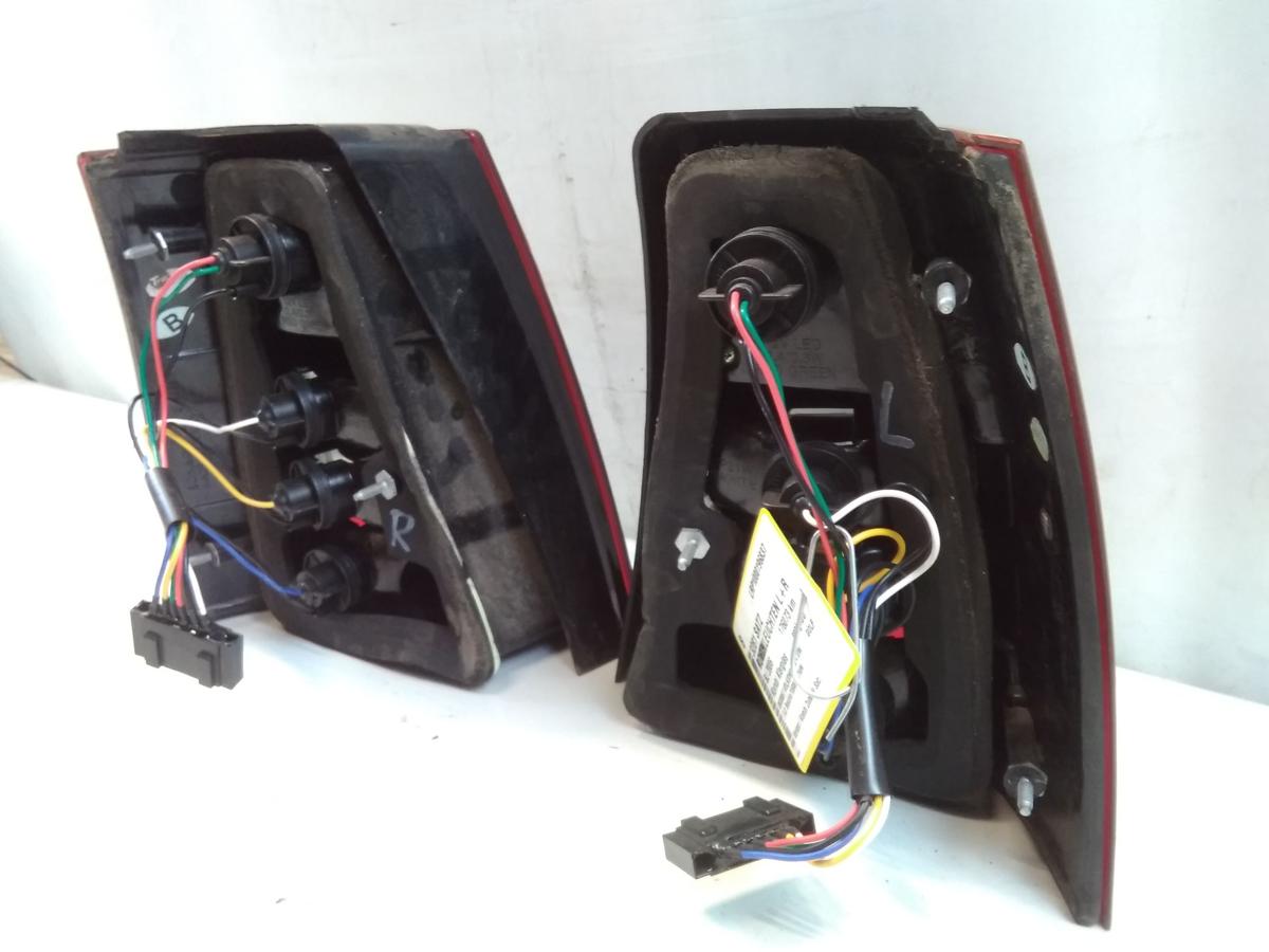 VW Golf 4 1J Variant Satz R&uuml;ckleuchten Heckleuchten rot grau BJ2006