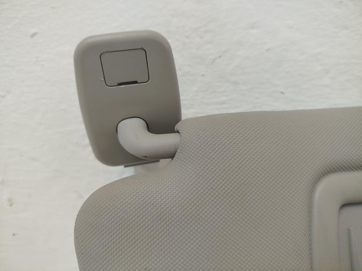 Renault Megane III 3 Sonnenblende vorn links mit Spiegel Fahrerseite grau beige