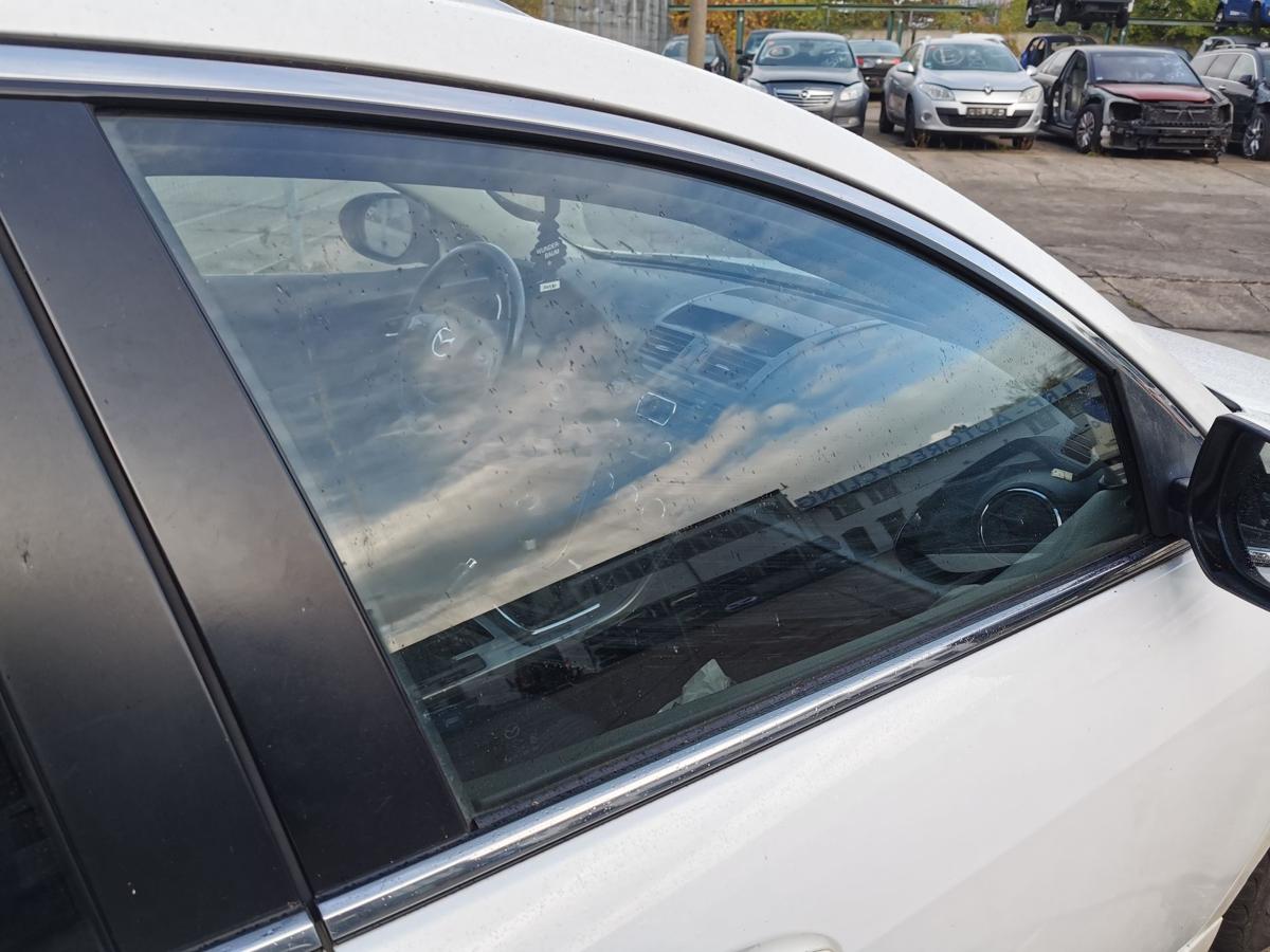 Mazda 6 GH Sport Kombi Türscheibe Kurbelscheibe Scheibe vorn rechts